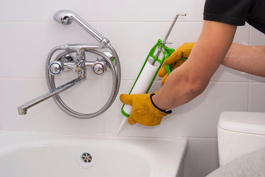 sealing a bath in a bathroom